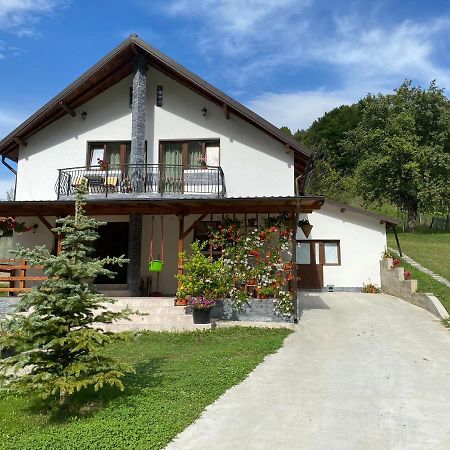 Casa Alex Hotell Curtea de Argeş Eksteriør bilde