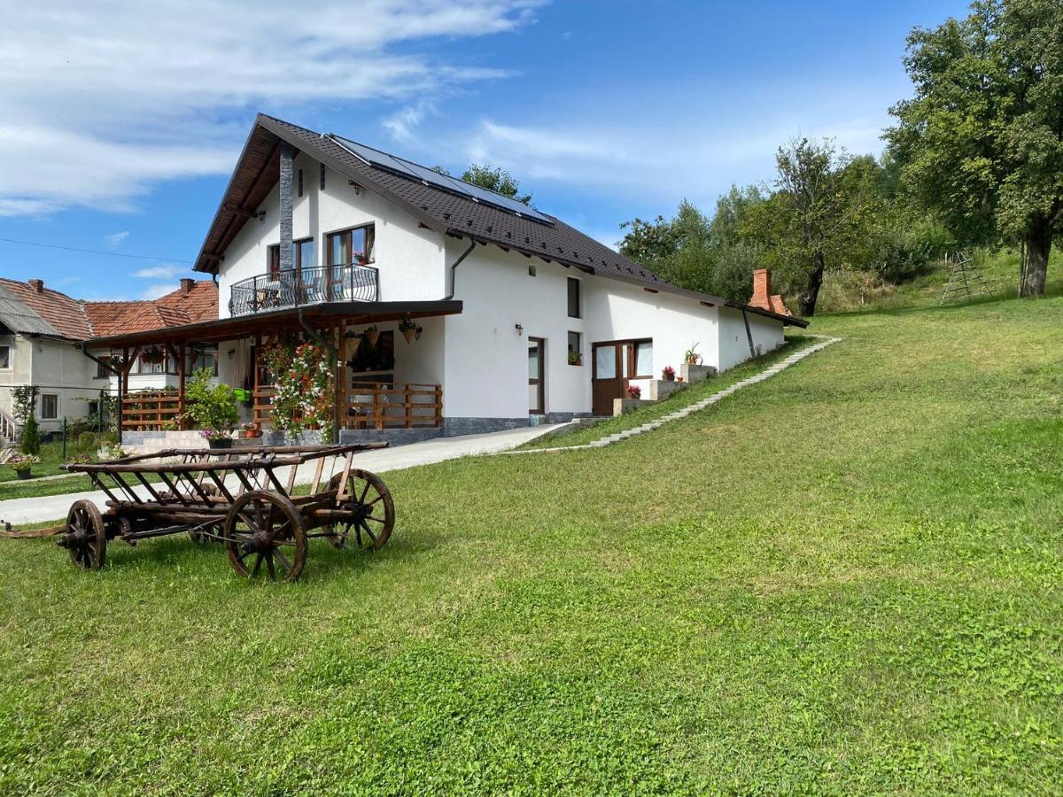 Casa Alex Hotell Curtea de Argeş Eksteriør bilde